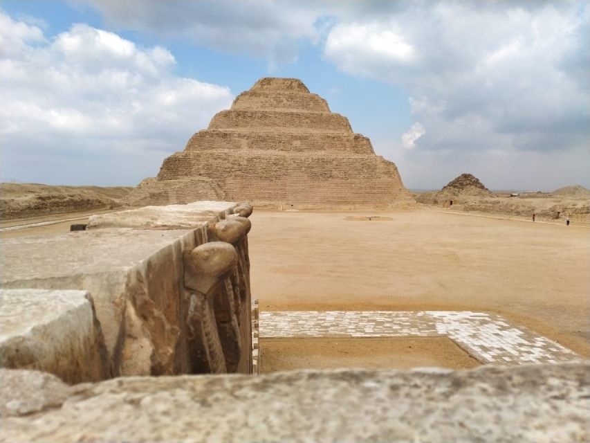 7 Days 6 Nights Package To Cairo, Alexandria & Aswan & Luxor - Day 3 Egyptian Museum + Giza + Khan Al-Khalili: Big Symbols, Big Crowds
