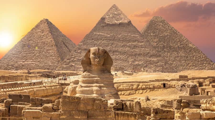 A Half-Day Expedition to Giza Pyramids and Sphinx - The Great Pyramids circuit: Cheops, Chephren, and Mykerinos