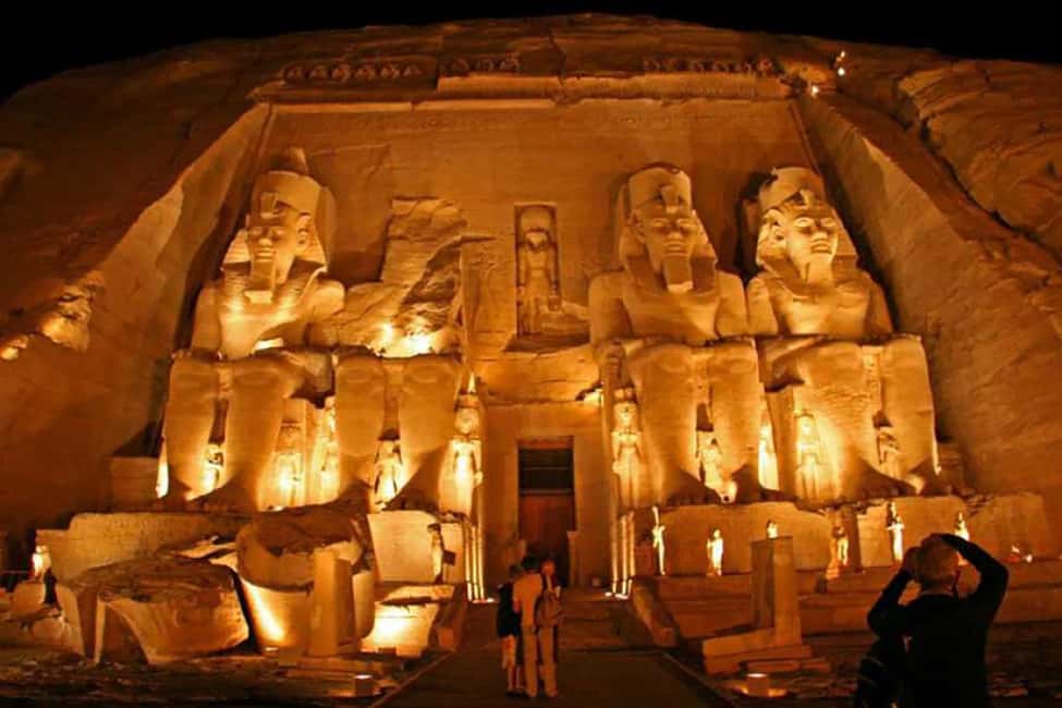 Abu Simbel Sound & light Show - QR Ticket - Timing Your Evening: English 19:30 vs Spanish 20:30