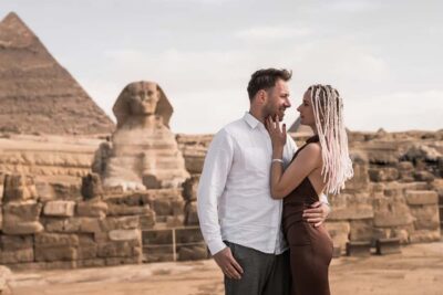 All-inclusive private Trip Pyramids Sphinx, Camel, VIP Lunch - Cheops, Chephren, and Mykerinus: How the Pyramids Are Readable (Not Just Seen)