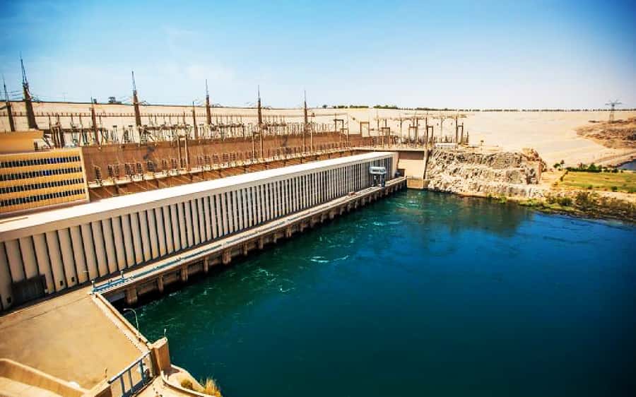 Aswan Day Tour: High Dam, Philae Temple & Unfinished Obelisk - High Dam in Aswan: Engineering You Feel Right Away