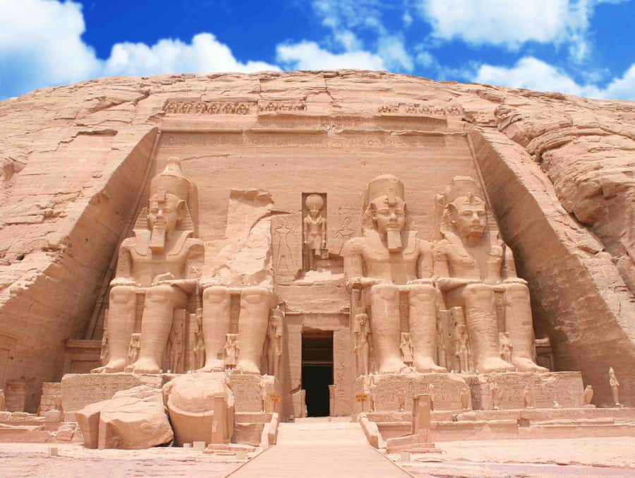 Aswan: Private Tour to Abu Simbel Temple by Flight - Why flying from Aswan makes sense for Abu Simbel