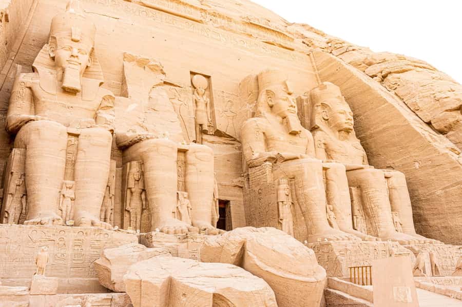 Aswan: Private Tour to Abu Simbel Temple by Flight - Guide language choices and how to get what you want