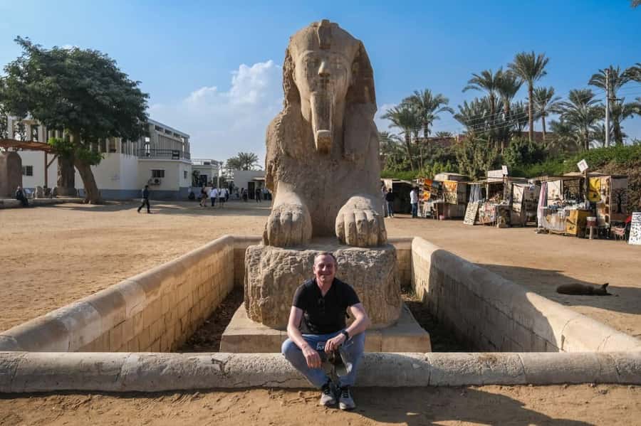 Cairo: 2-Day Ancient Egypt Tour with Pyramids and Museums - Day 1 Giza Tour: Cheops, Chephren, Mykerinus, the Sphinx, and Valley Temple