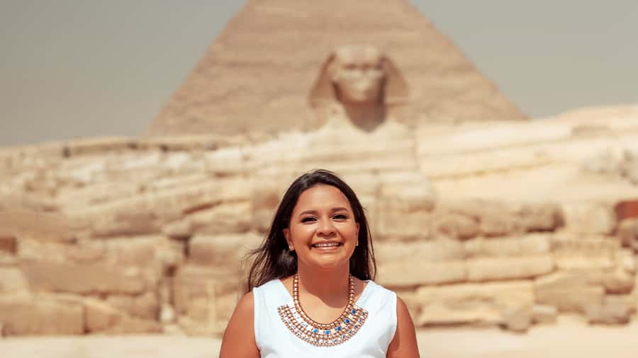 Cairo: 2-Day Pyramids, Museum, Memphis, Coptic Cairo Tour - Entering Giza: Pyramids of Cheops, Chephren, Mykerinus and the Great Sphinx