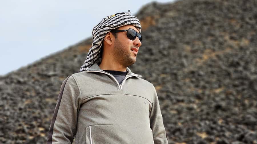 Cairo: Bahariya Oasis & White Desert 3-Day Private Adventure - Heading into the White Desert: limestone formations and sandboarding