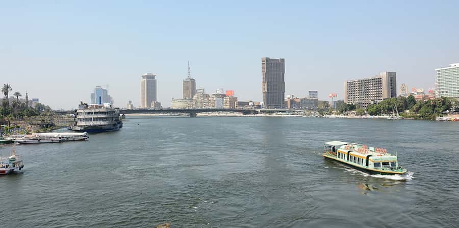 Cairo: Cairo Tower Tour with Hotel Pickup and Drop-Off - At the Top: Panoramic Views Over Cairo and Giza