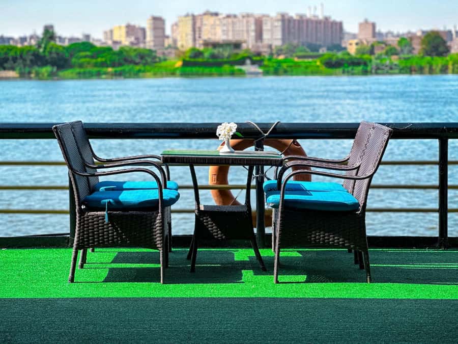 Cairo: Dinner Cruise on the Nile River with Entertainment - Transfers, timing, and pacing: how the 2–3 hours unfold