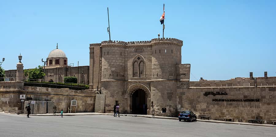 Cairo: Egyptian Museum, Citadel, and Old Cairo Guided Tour - Old Cairo’s Hanging Church and Ben Ezra Synagogue: faith layered in stone