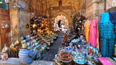 Cairo: El-Moez Street, Cairo Tower, and El-Fishawy Café - Getting There: Private Pickup, 45 Minutes Each Way