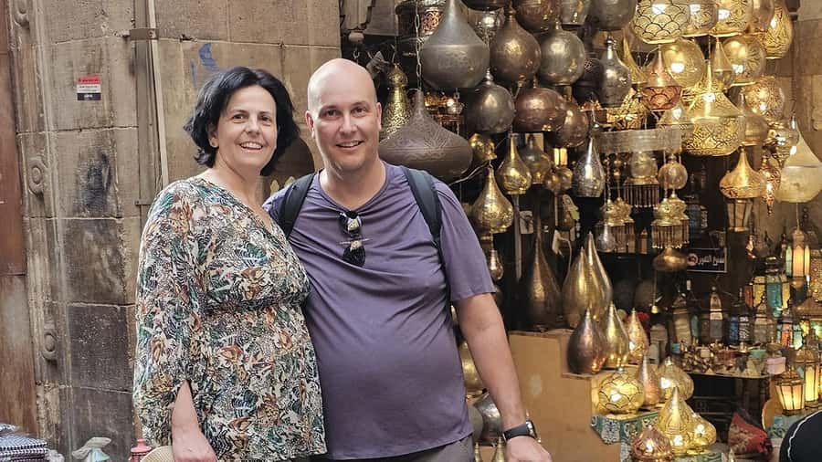 Cairo: El-Moez Street Tour & Cairo Tower Revolving Dinner - Dinner in the spinning restaurant: what you’re really buying