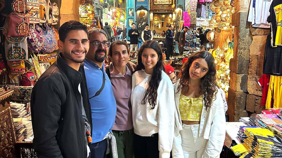 Cairo: El-Moez Street, Tower & El-Fishawy Café Private Tour - FAQ