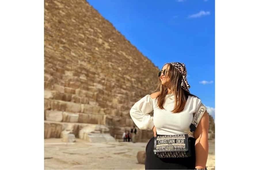 Cairo: Giza Pyramids & Grand Egyptian Museum Tour with Lunch - Guide style: why names like Sherif and Sara keep coming up