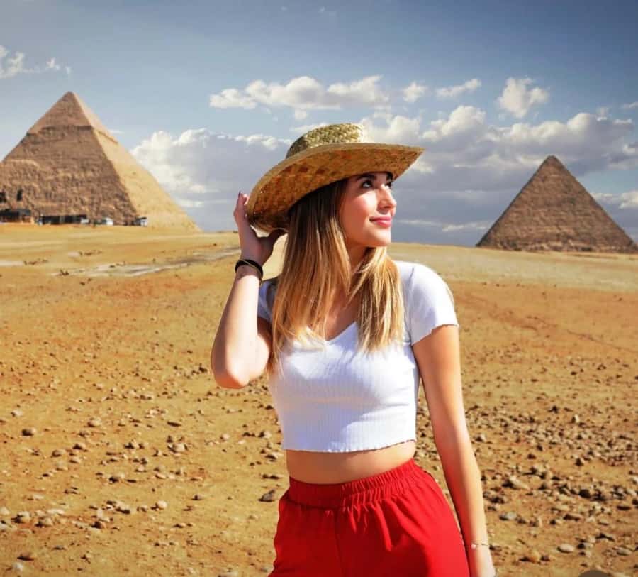 Cairo: Giza Pyramids, Memphis, and Sakkara Day Trip - From your Cairo pickup to a real Giza arrival