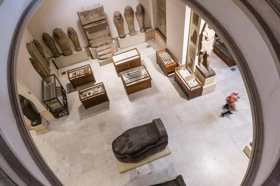Cairo: Giza Pyramids, Museum & Tahrir Square Private Tour. - Included Cairo shopping: what it means for your schedule