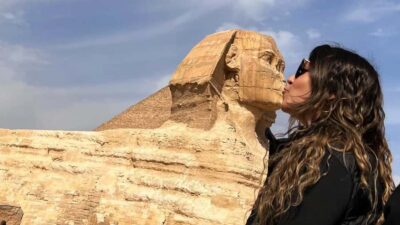 Cairo: Giza Pyramids, Sakkara Pyramid Private Tour w. Lunch - Giza pyramids: Cheops, Chephren, and Mykerinus with guide-led orientation