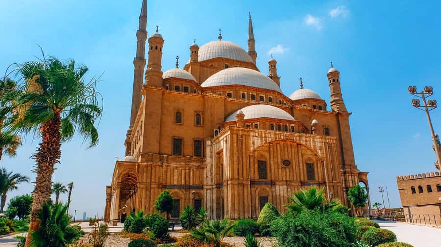 Cairo/Giza: Saladin Citadel, Egyptian Museum, & Bazaar Tour - Lunch Included: Keeping the Day Human