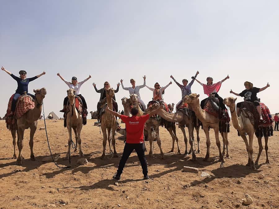 Cairo: Great Pyramids of Giza and Egyptian Museum Tour - Hotel pickup and getting to Giza with less stress