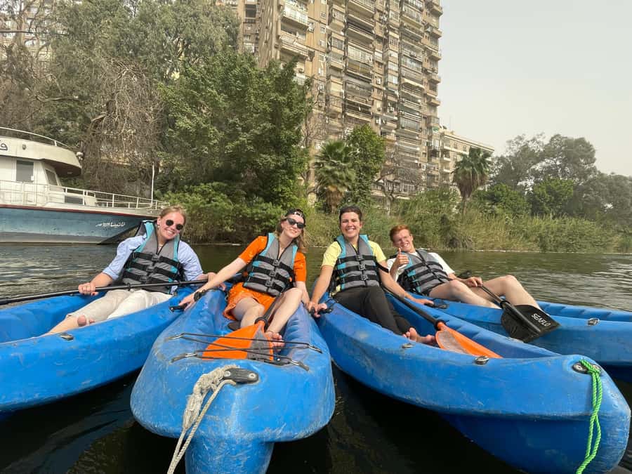 Cairo: Guided Kayaking Tour on the Nile River - Price and Value: Why $10 makes sense for 90 minutes
