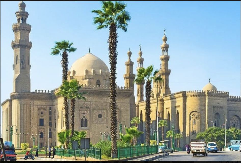 Cairo: Islamic and Coptic Cairo Private Tour with Lunch - How the private logistics affect your day (hotel pickup and transport)
