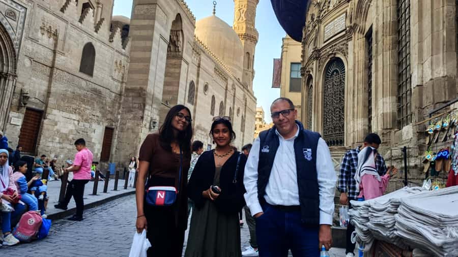 Cairo: Islamic Cairo Private Tour, Citadel, Mosques, W lunch - Al-Azhar Mosque: splendor, but plan for prayer-time hours