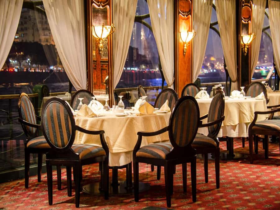 Cairo: Luxury Dinner Cruise On The Nile River - Beverages not included: budget like a local for drinks