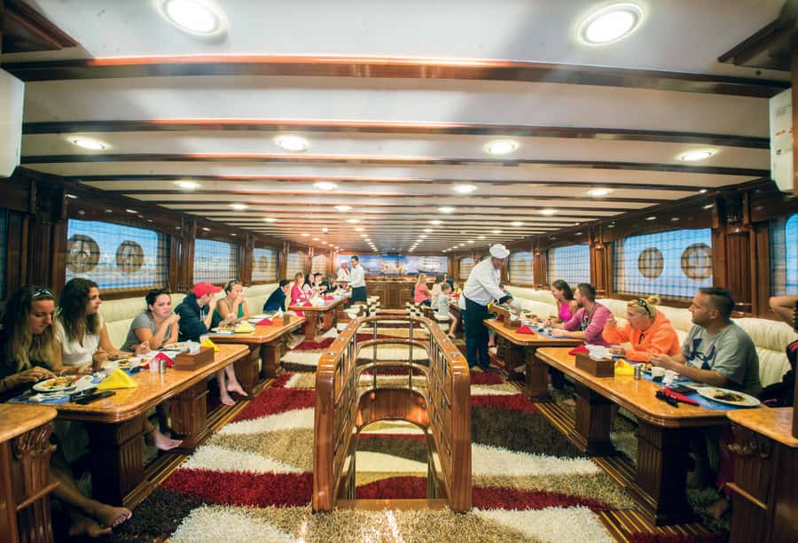 Cairo: Luxury Snorkeling Cruise & lunch with optional pickup - Getting from Cairo to Ain Sokhna without turning the day into a headache