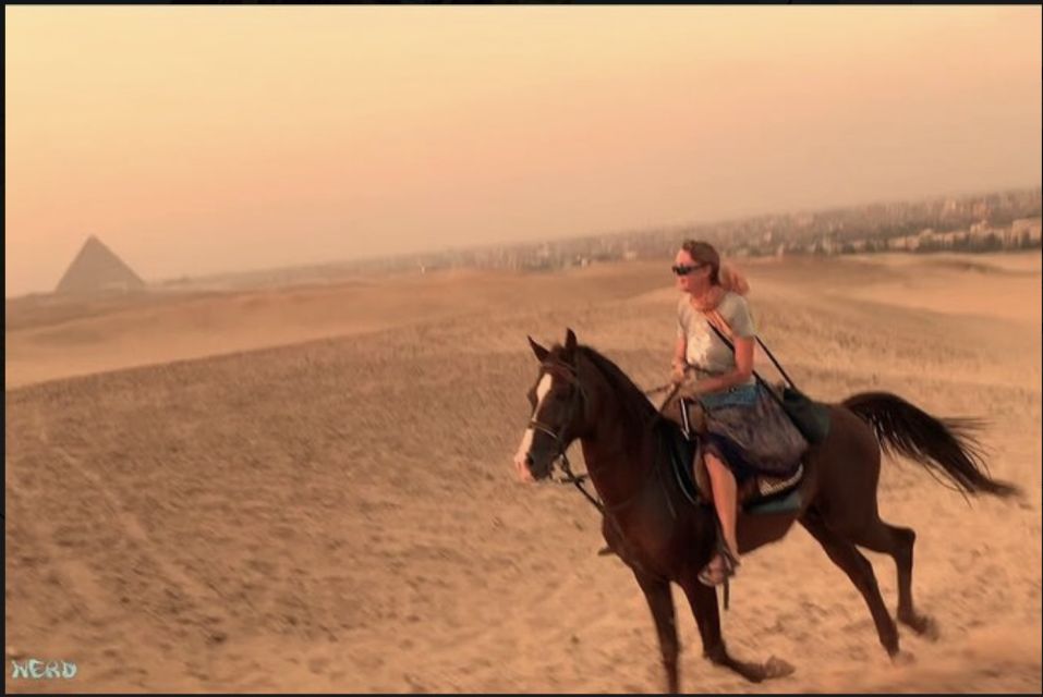 Cairo: Private Arabian Horse Ride at the Giza Pyramids - How the guide tells the Giza story while you ride