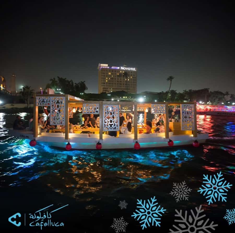 Cairo: Private Felucca Ride, All You Can Drink only - What’s actually happening on deck: waiter service, TV/media, and karaoke