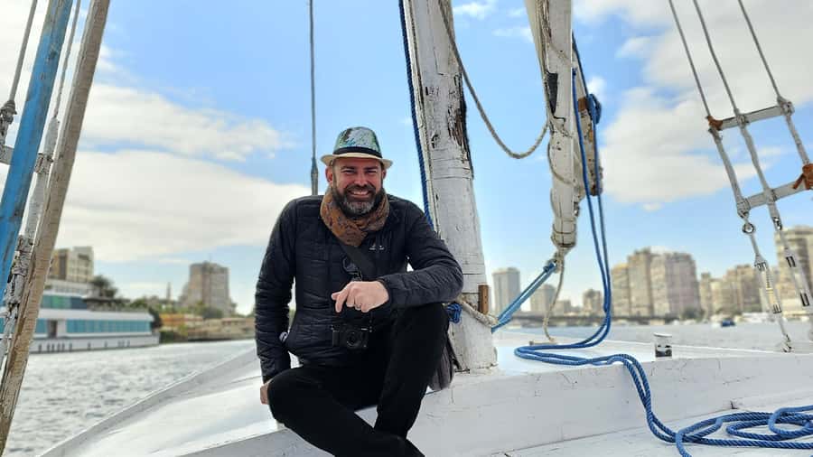 Cairo: Private Nile Felucca Adventure / Round-Trip Transfer - On-board comfort, bottled water, and how guides show up