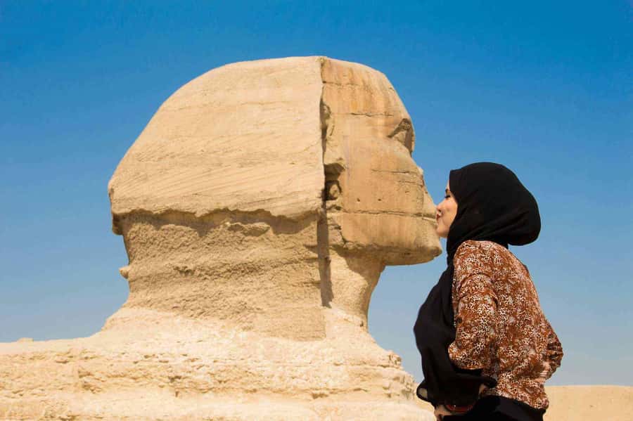 Cairo: Pyramid Tour, Boat Ride and Lunch at Cafelucca - What’s on the menu: samosas, tagine, kofta, and a sweet finish