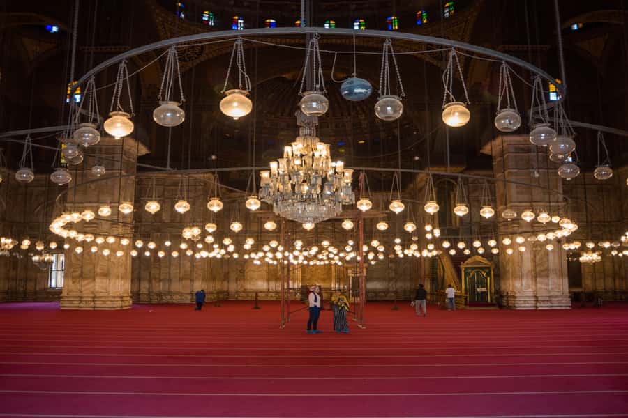Cairo: Pyramids, Bazaar, Citadel Tour with Photographer - Saladin Citadel: a medieval fort with modern views