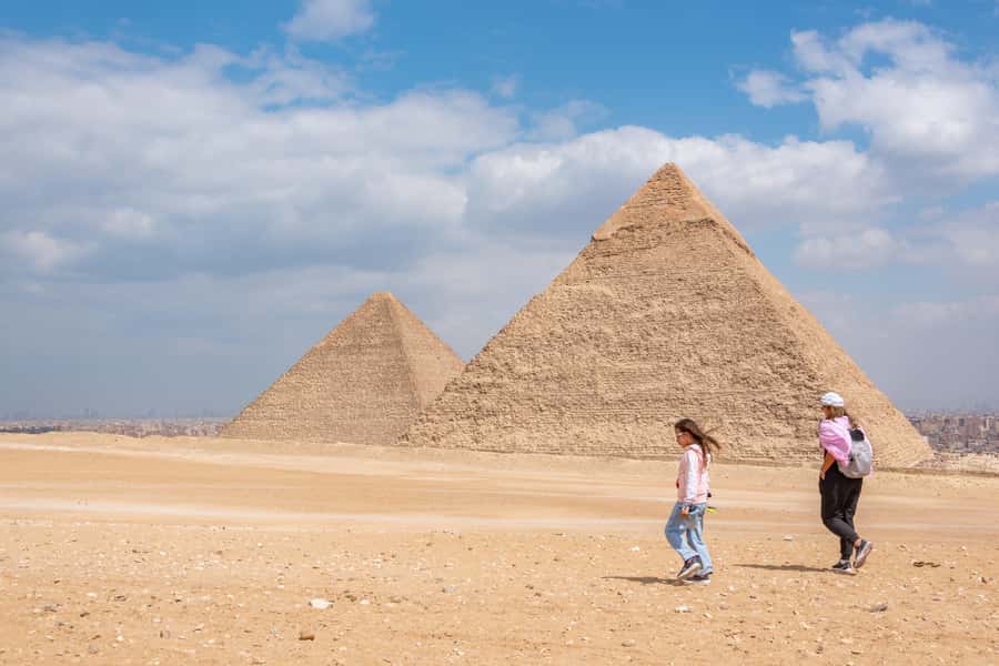 Cairo: Pyramids, Memphis, Sakkara, Dahshur & Bazaar Day Tour - Private Guide Languages, Accessibility, and Family-Friendly Potential