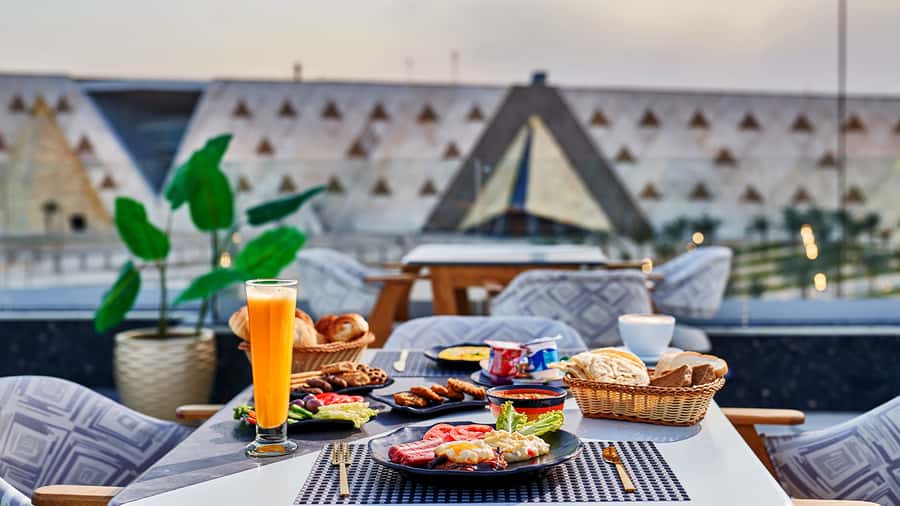 Cairo: Sunrise Camel Ride, Pyramids Tour & Local Breakfast. - Sunrise Camel Ride: 1 Hour on Camelback, Real Desert Views
