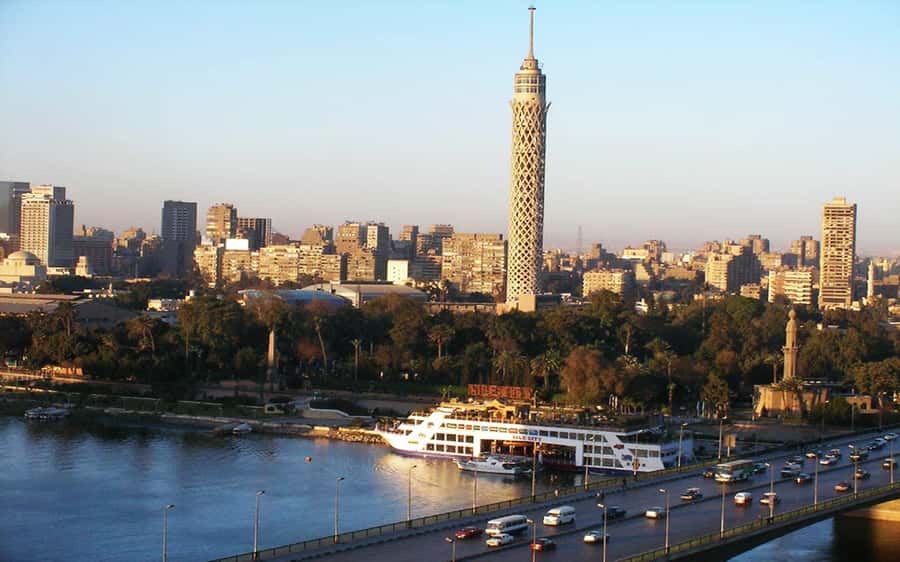 Cairo: Sunset at Cairo Tower with Lunch & Private Transport - Your guide: the difference between seeing and understanding