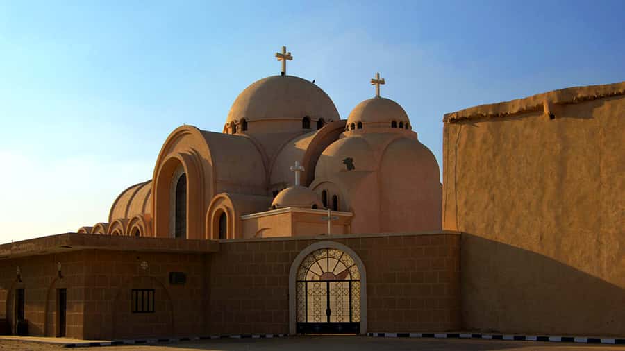 Cairo :Tour to Wadi El Natron Monastery from Cairo - Pickup and starting points in Cairo (and when extra fees appear)