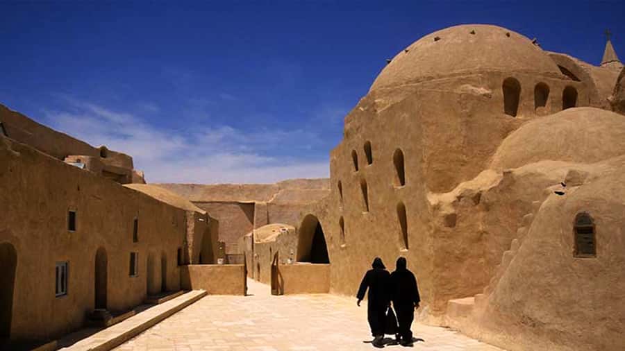 Cairo :Tour to Wadi El Natron Monastery from Cairo - Lunch reality check: included, but drinks cost extra
