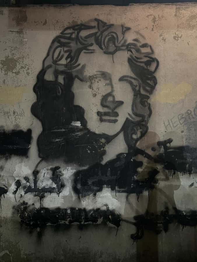 Catacombs of kom el shoqafa Guided Walking Tour - The culture mix: Egyptian, Greek, and Roman in the same underground space