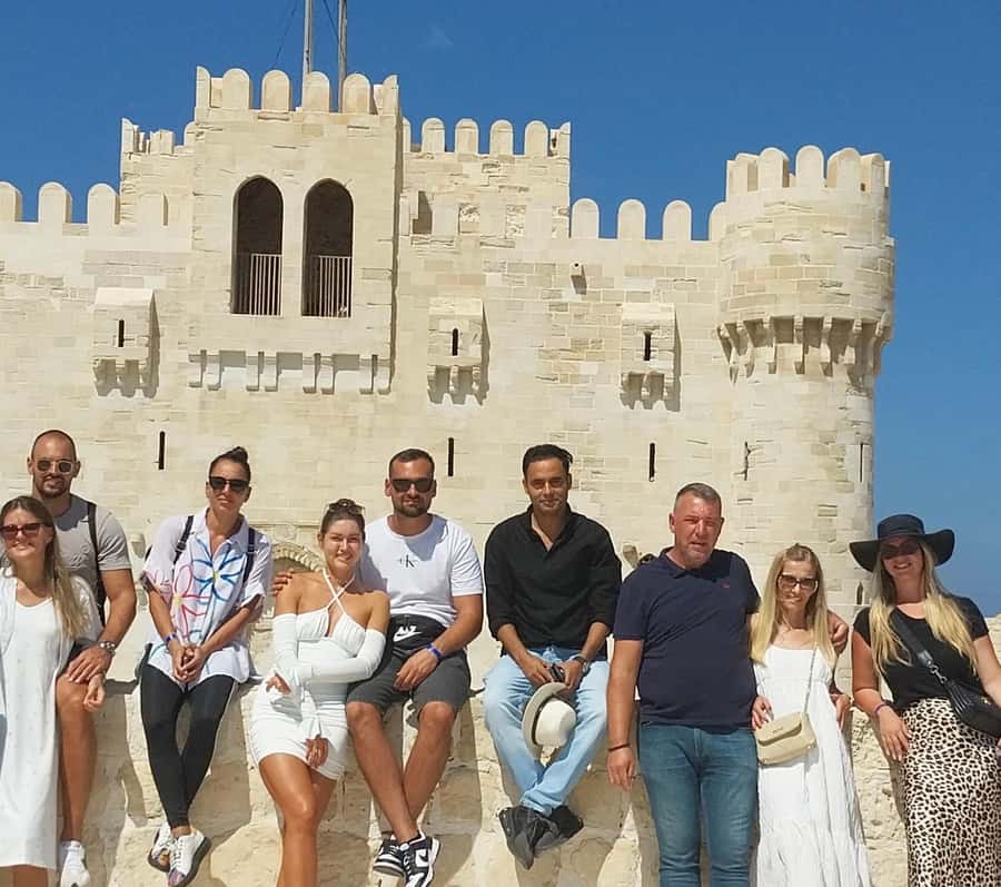 Catacombs of kom el shoqafa Guided Walking Tour - Who this tour suits best