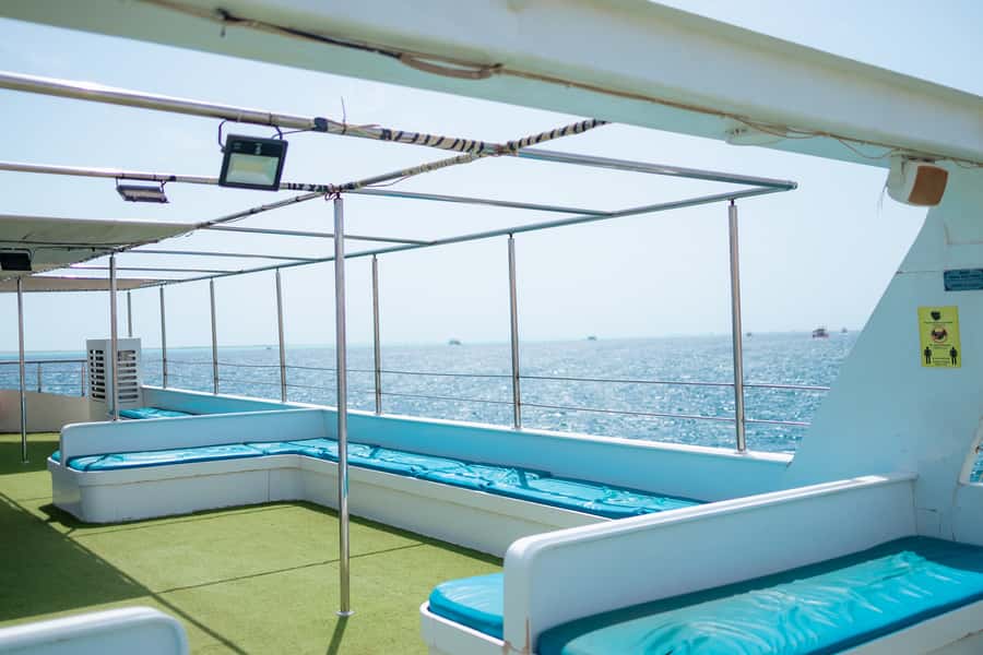 Conquest 2 Hour Semi Submarine with snorkeling from Hurghada - The Photo Team Issue: How to Avoid Paying for Regret