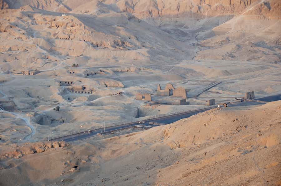 Day tour to Luxor from Aswan - Luxor Temple: A Temple You Can Read Like a Map