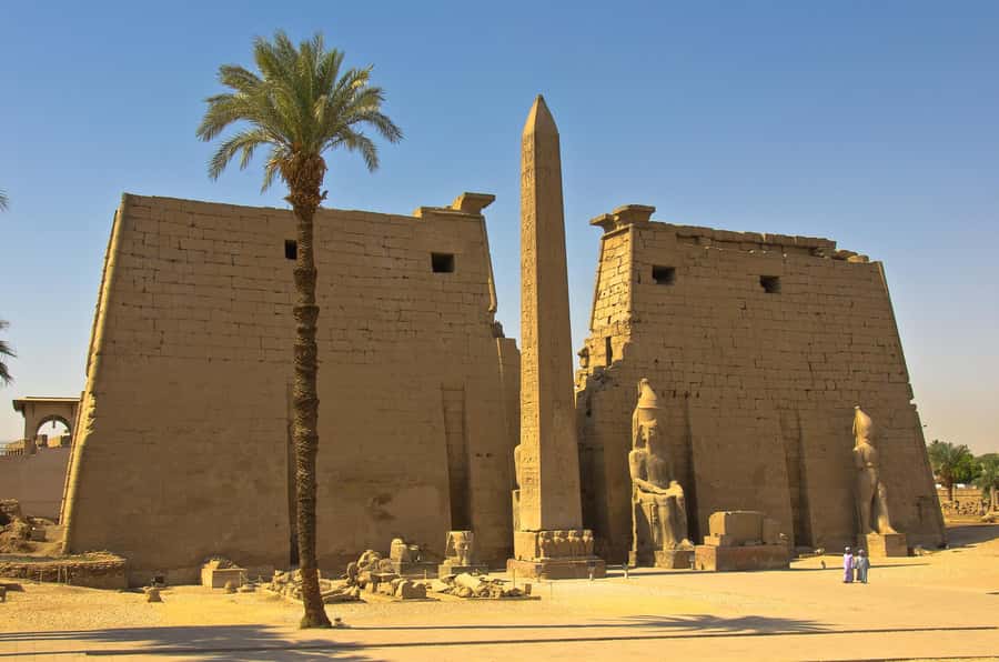 East and west banks private day tour included Balloon Ride - Karnak and Luxor Temples: the East Bank payoff