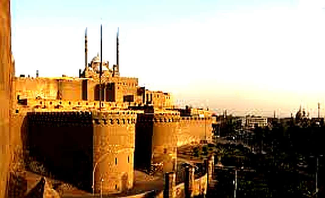 Egyptian Civilization Museum, Citadel & Old Cairo Tour - Lunch break: a local meal that keeps the day on track