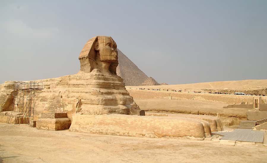 Female Guided-Pyramids, Memphis, and Sakkara Day Trip - Memphis: Ramses II and the alabaster Sphinx connection