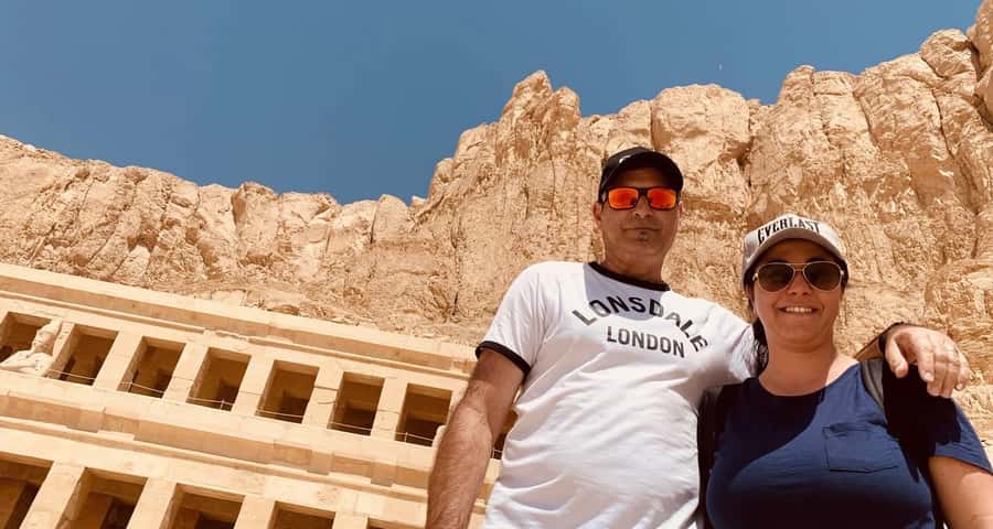 From Aswan: 4-Days 3-Night Nile Cruise with Hot Air Balloon - Day 2 Abu Simbel: Ramses II and Nefertari at first light
