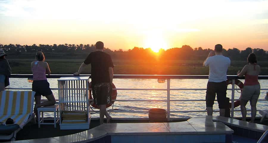 From Aswan: 4-Days 3-Night Nile Cruise with Hot Air Balloon - Hot air balloon reality check: why timing and comfort matter