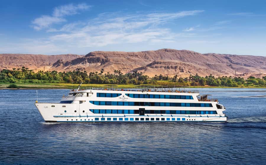 From Aswan: 5-Day Nile Cruise to Luxor with Hot Air Balloon - Day 3 Edfu Temple: horse-drawn carriage to a remarkably intact site