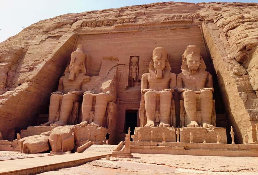 From Aswan: Abu Simbel Day Tour with Private Guide and Car - Why Abu Simbel Fits as a One-Day Trip From Aswan