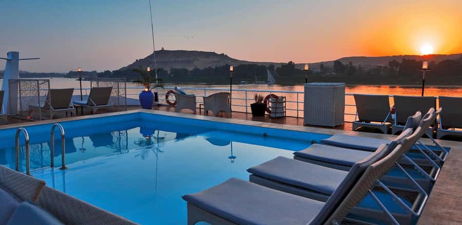 From Cairo: 3-Nights Nile Cruise Luxor, Aswan by Flights - Abu Simbel Day Trip: Ramses, Nefertari, and a Long but Worth It Drive