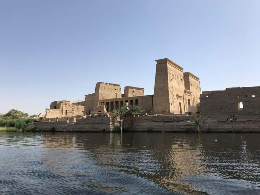From Cairo: 4-Day Nile Cruise from Aswan to Luxor with Meals - Kom Ombo on Day 2: Sobek and Horus in a Surprising Stop